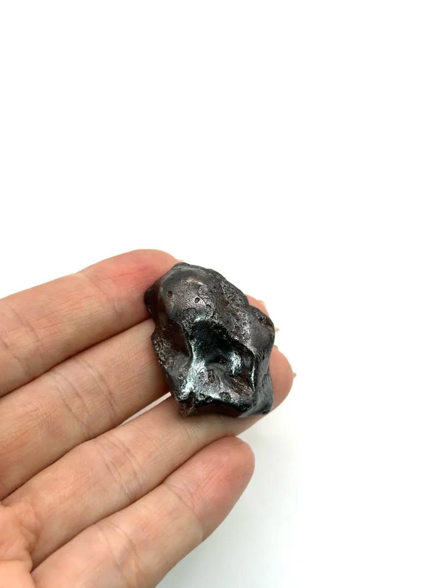 Sikhote-Alin Meteorite — Rare Collector's Specimen — photo 2