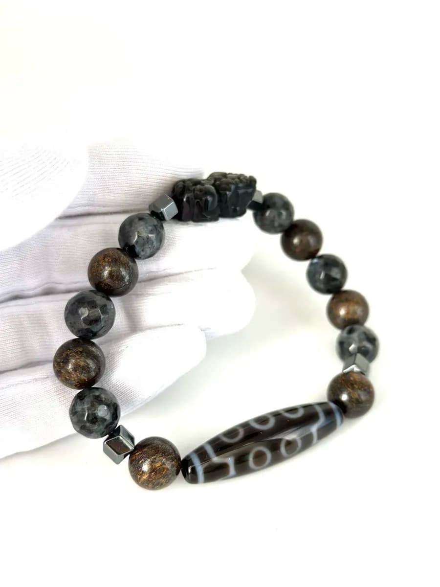 Dzi Bead Power Bracelet — photo 6