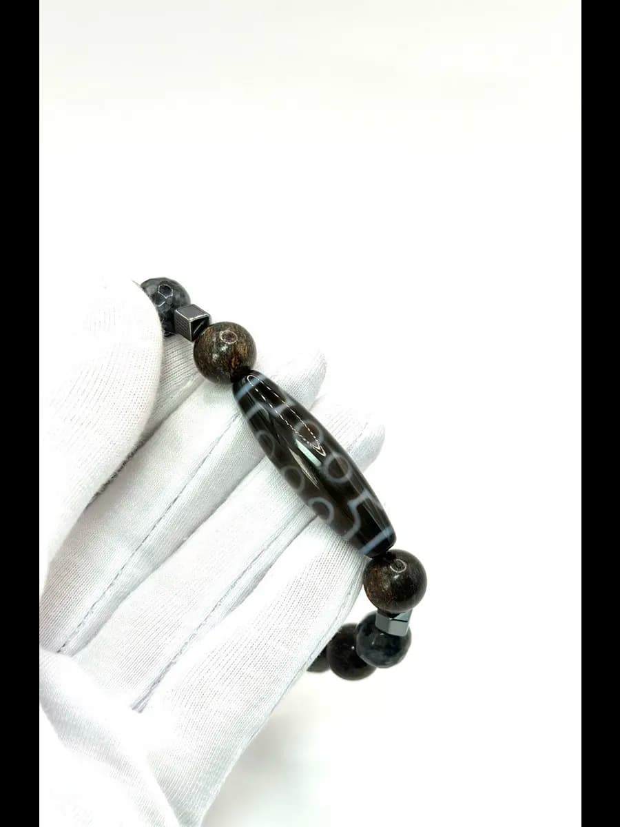 Dzi Bead Power Bracelet — photo 7