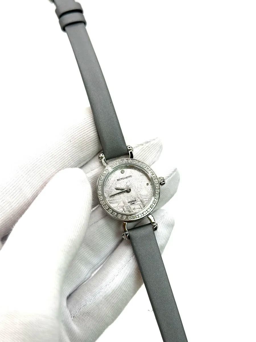 Collector's Watch with Meteorite — photo 3