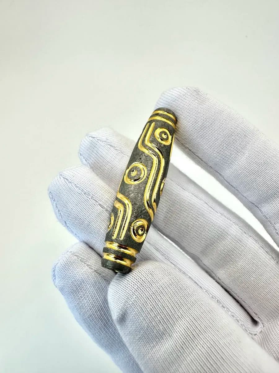 Meteorite Dzi Pendant — photo 2