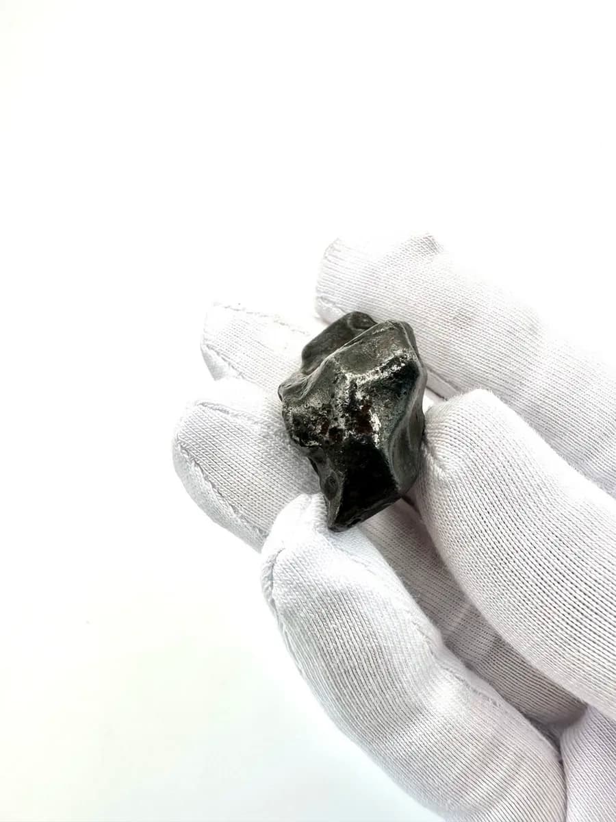 Sikhote-Alin Meteorite — Collector's Piece — photo 5