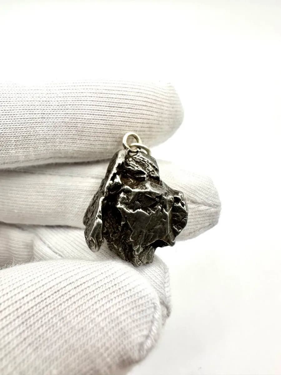 Campo del Cielo Meteorite Pendant — photo 4